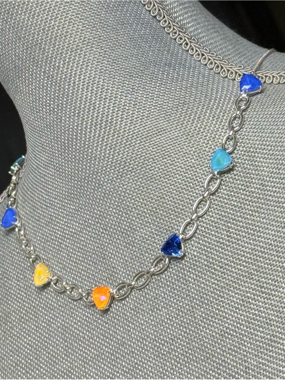 Bomb Party “Kendra Choker Necklace”